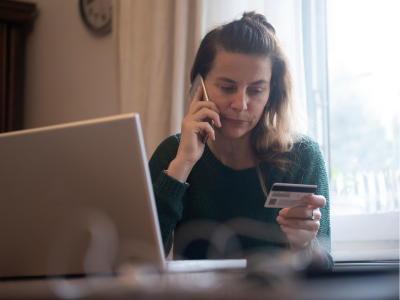 Exploitation financière : les personnes malentendantes plus à risque?