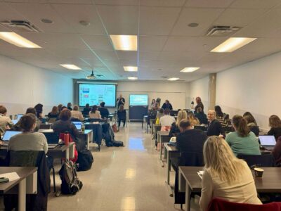 Penser une communication plus accessible : échos d’un colloque rassembleur