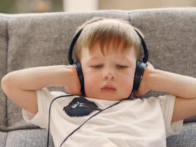 Prévenir les traumas acoustiques dès l’enfance